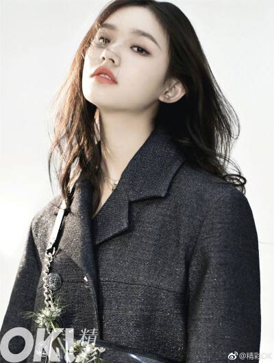 《明星电子竞技解说：带你领略每场激战的精彩！》的简单介绍