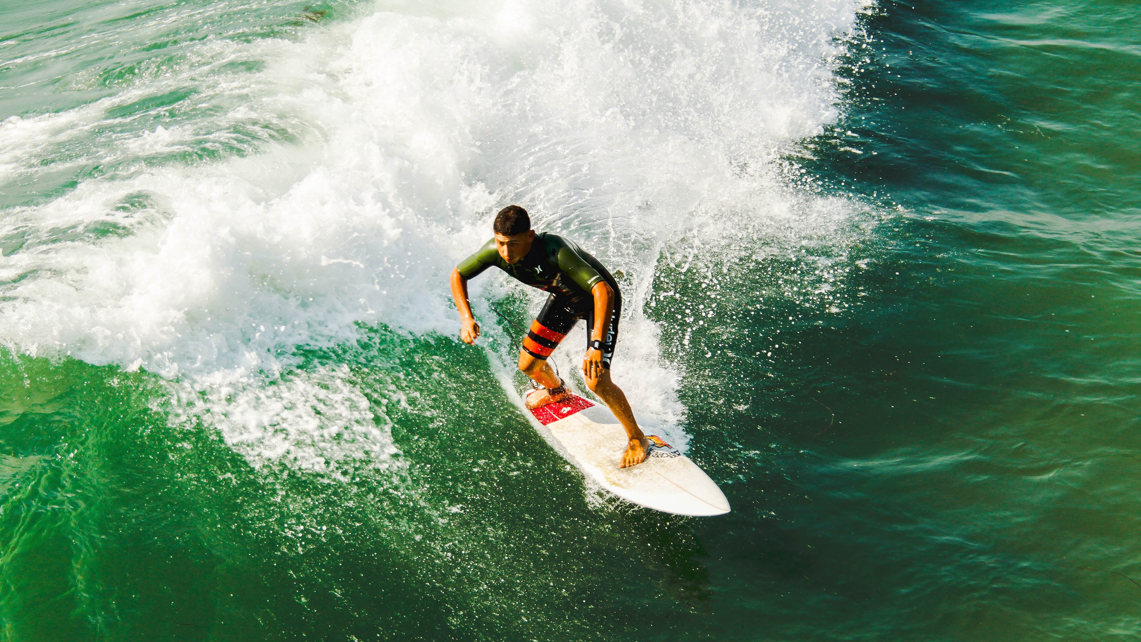 _菜鸟崛起！新秀引爆全场表现抢眼_，菜鸟少年的崛起之路