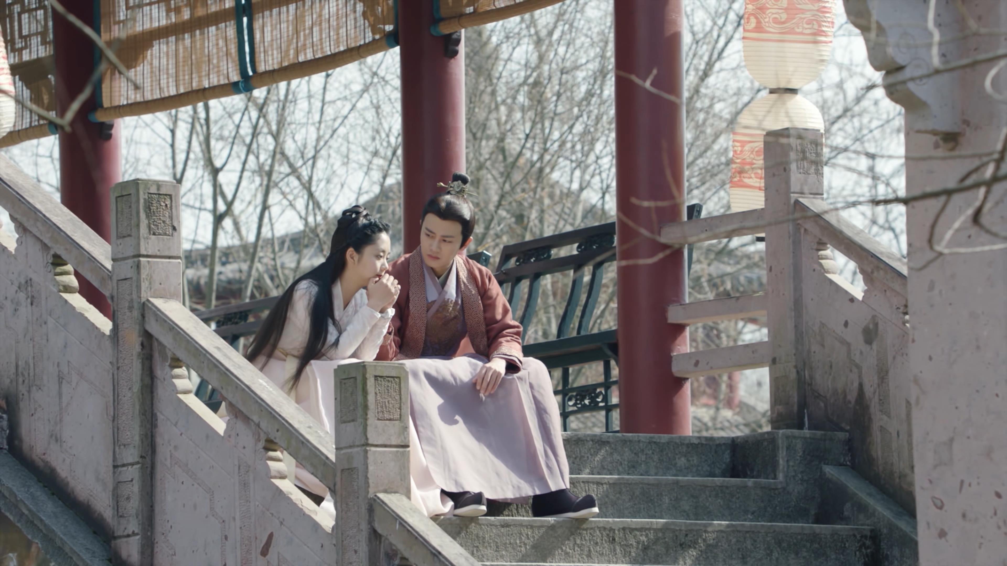 青少年跨栏赛，激发潜能的极速冲刺，青年跨栏高度