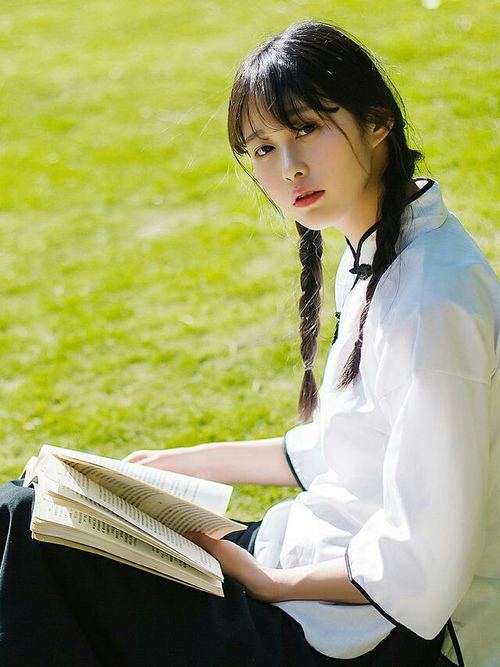 体育教练团队优化训练方案,体育教师带队训练